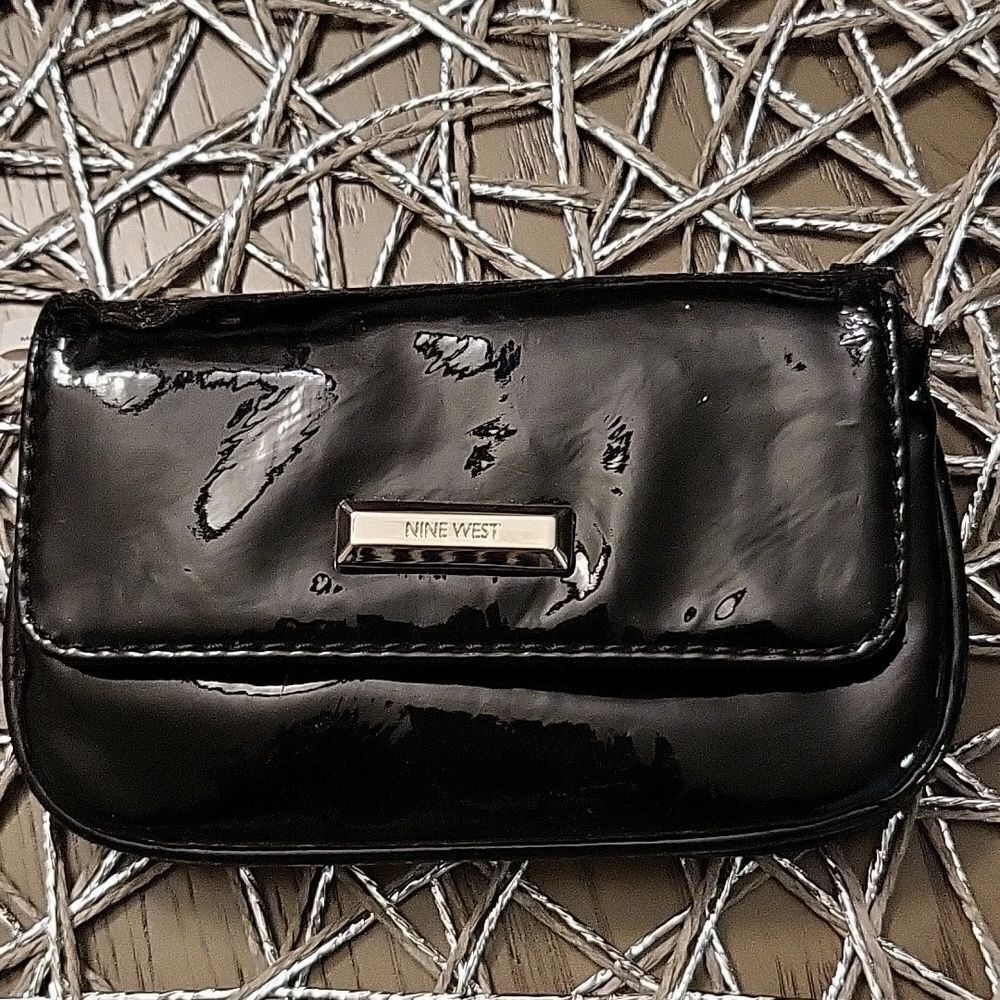Nine West Small Wristlets Card Key Holder Wallets Purse Accessories
